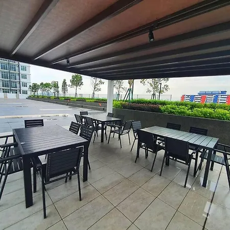 Sks Habitat Larkin Economy Business Unit Apartment Johor Bahru Bagian luar foto